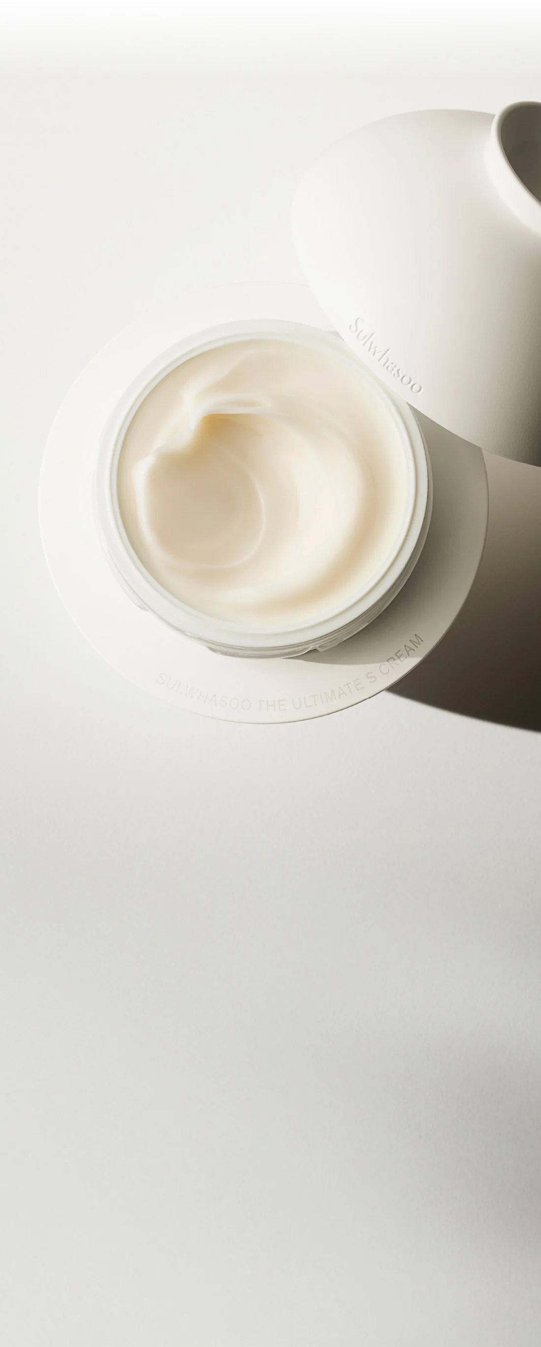 Sulwhasoo,International,<p>SOFTENING SIGNS OF</p><p>AGING AND PROVIDING</p><p>A VISIBLE LIFTING EFFECT</p><p> </p><p> </p><p> </p><p> </p><p> </p><p> </p><p> </p><p> </p><p> </p><p> </p><p> </p><p> </p><p> </p>
