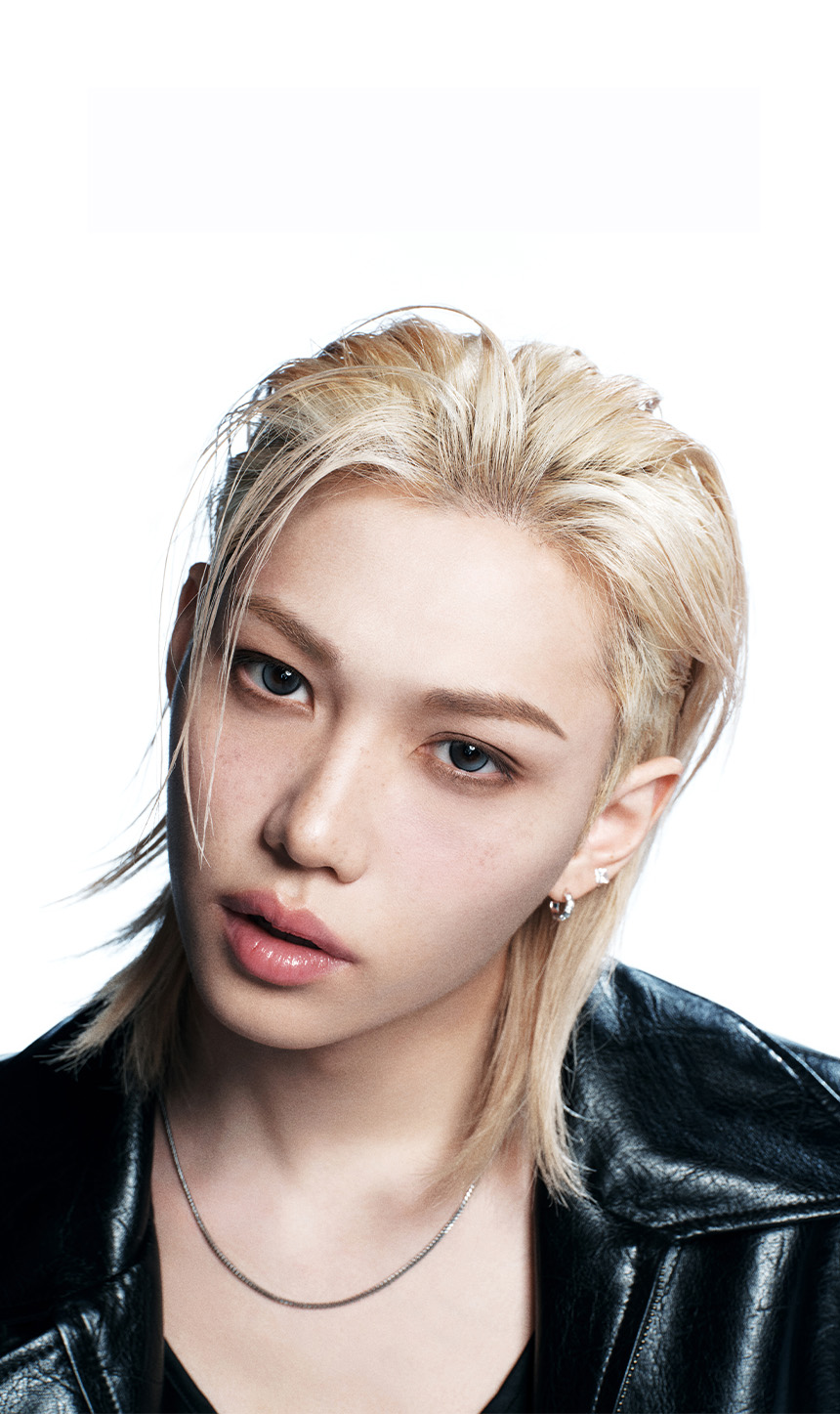 HERA,Thailand,<p><span style="color: rgb(0, 0, 0)"><strong>BLACK CUSHION</strong></span></p><p><span style="color: rgb(0, 0, 0)"><strong>SIGNATURE ROUTINE</strong></span></p>