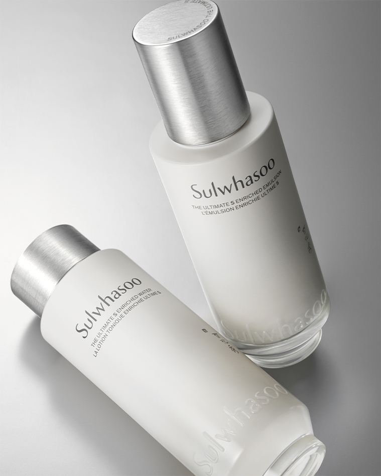 Sulwhasoo,International,<p>HARNESS THE</p><p>YOUTH-RECAPTURING</p><p>POWER OF GINSENG BERRY,</p><p>A BREAKTHROUGH</p><p>IN GINSENG RESEARCH</p>