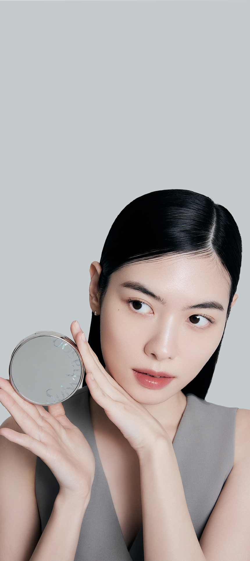 Sulwhasoo,International,<p></p><p><span style="color: rgb(0, 0, 0)">FLAWLESS SKIN THAT</span></p><p><span style="color: rgb(0, 0, 0)">LOOKS AS IF YOU JUST</span></p><p><span style="color: rgb(0, 0, 0)">FINISHED TOUCH-UPS</span></p>