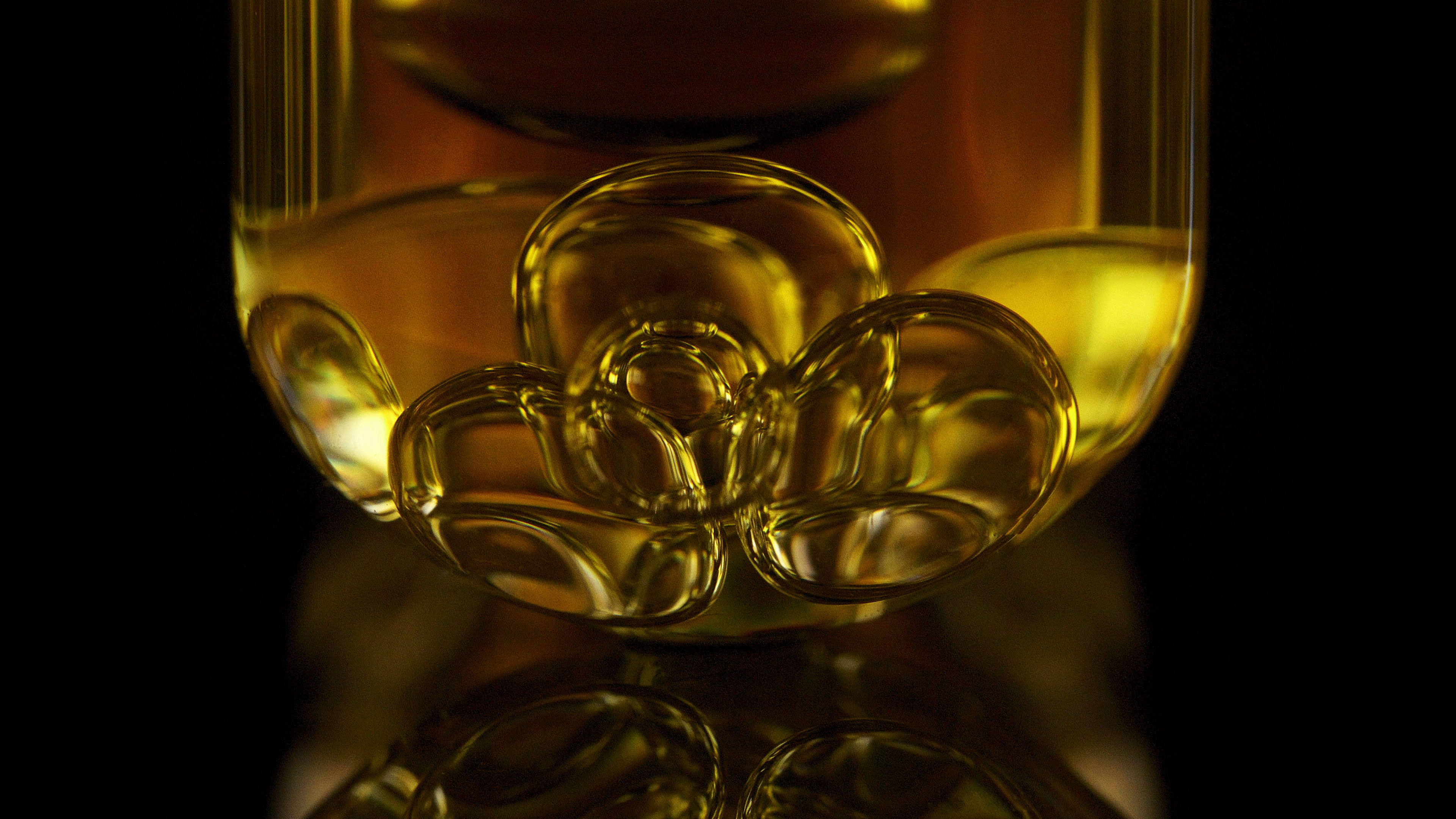 AP BEAUTY,International,<p><span style="color: rgb(227, 227, 227)">FLAVONOID 228K™</span></p>