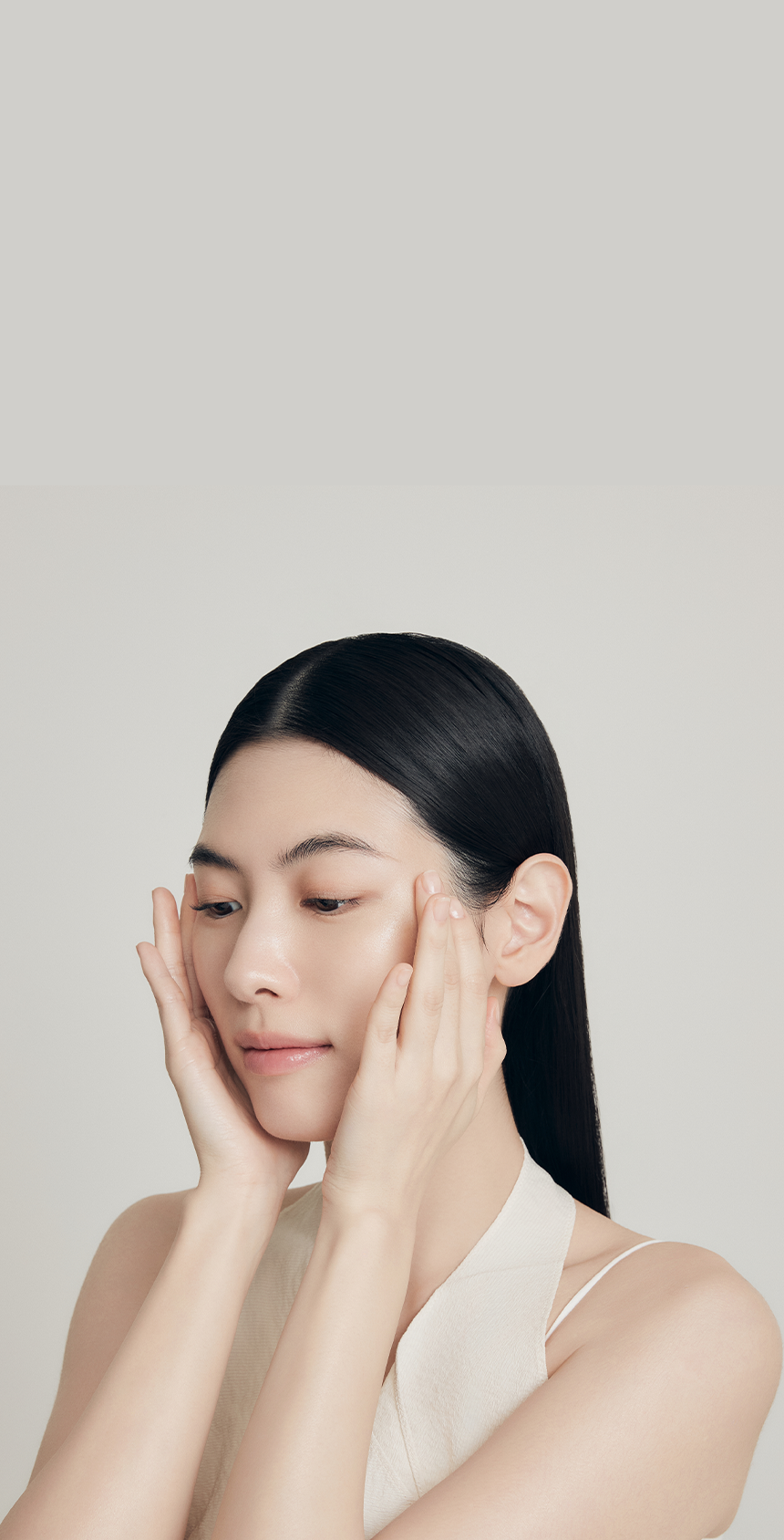 Sulwhasoo,Thailand,<p><sub>สัมผัสแห่งความผ่อนคลาย</sub></p><p><sub>ปลุกประสาทสัมผัสของผิว ด้วยกลิ่น</sub></p><p><strong><sub>FIRST PEACE</sub></strong></p>