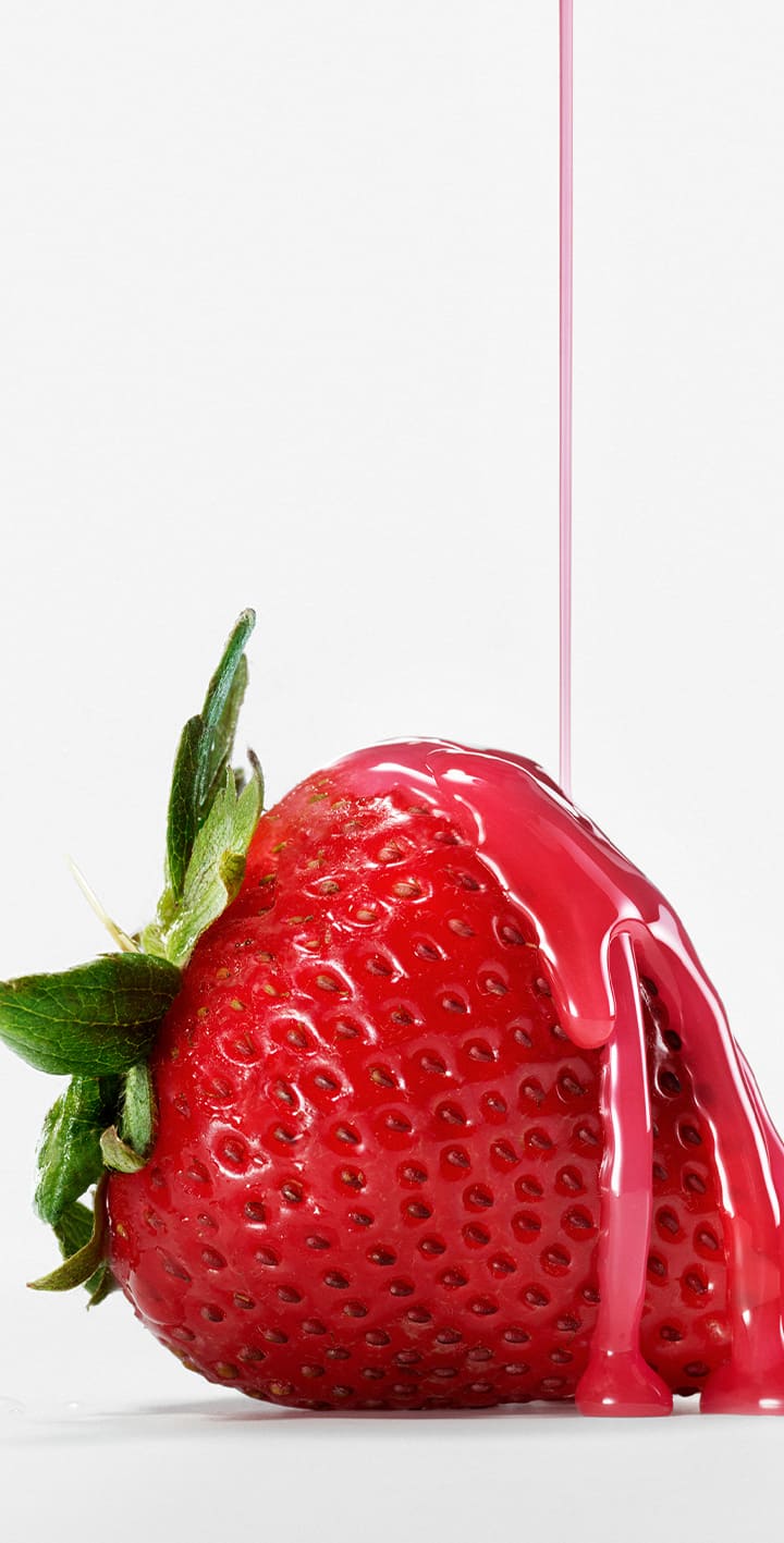 LANEIGE,International,<p><span style="color: rgb(34, 34, 34)"><sub>Berry Fruit Complex + Vitamin C</sub></span></p><p><span style="color: rgb(246, 60, 81)">For Intense in Moisture</span></p><p><span style="color: rgb(246, 60, 81)">and Antioxidants</span></p>
